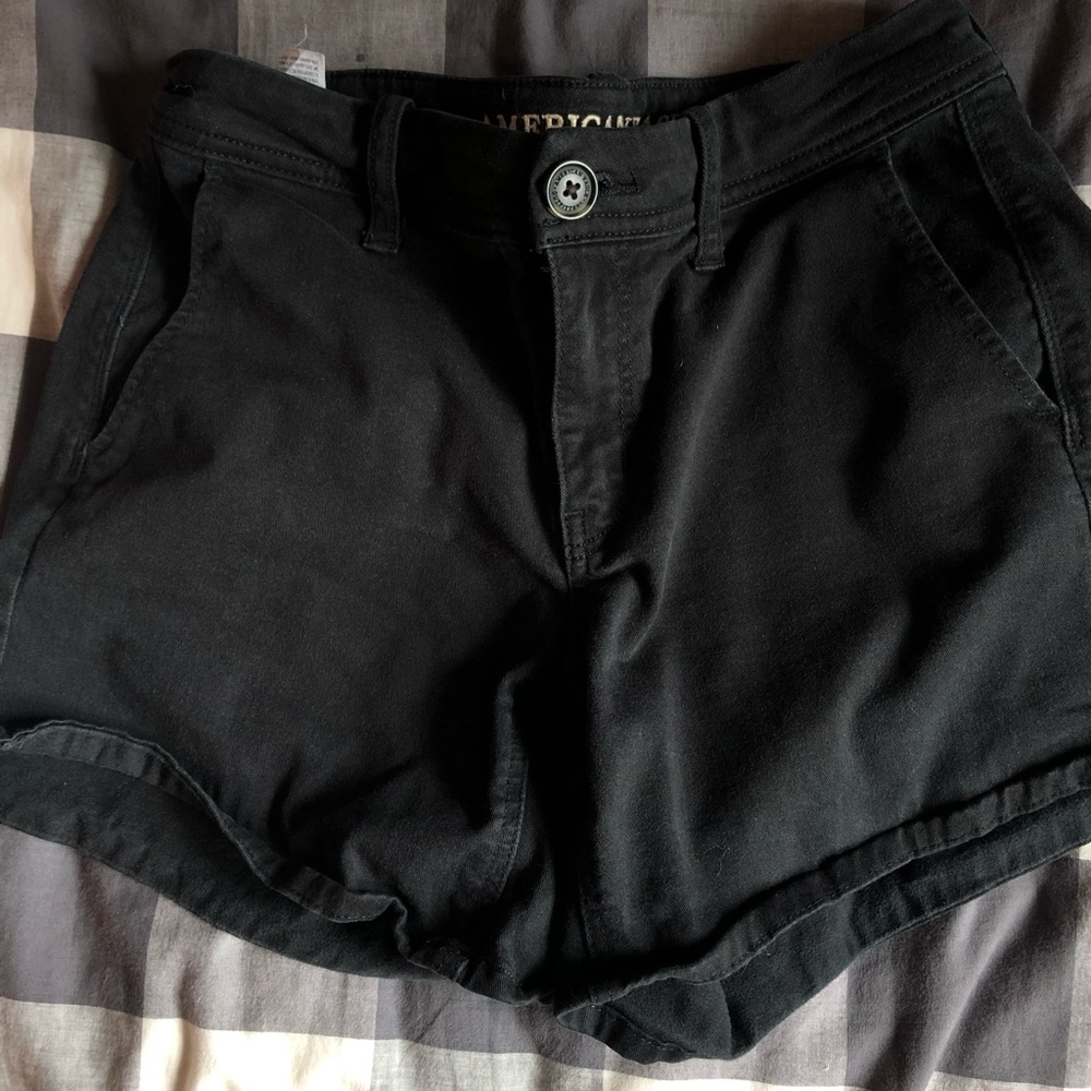 American Eagle Outfitters midi Shorts (black)